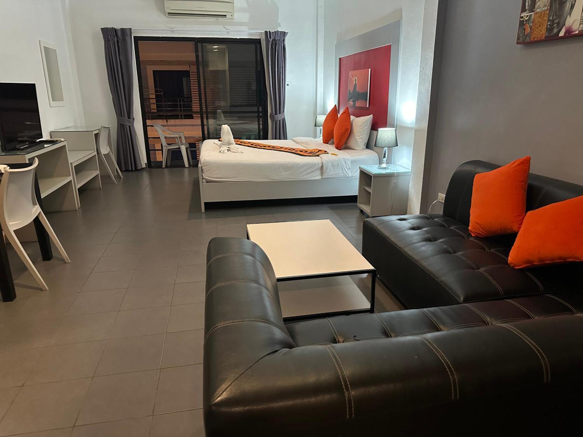 Garden Guest House Паттайя Экстерьер фото